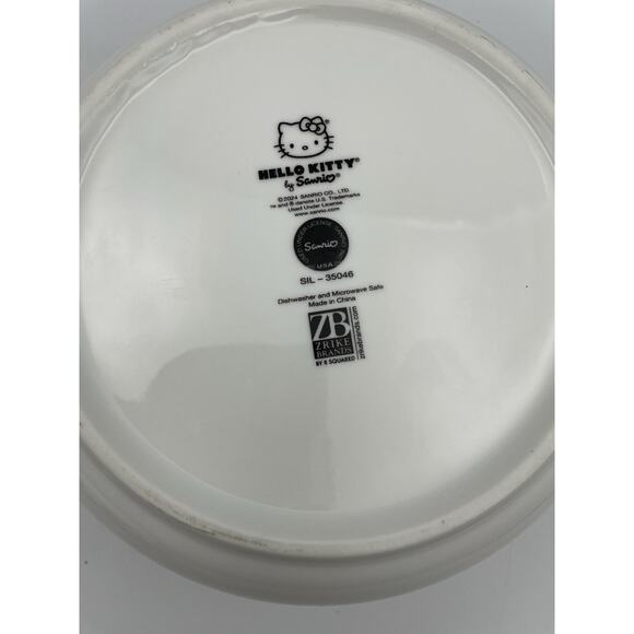 NEW Hello Kitty Medium Fall Halloween Ceramic Food Storage with Pressure Lid - Picture 5 of 5